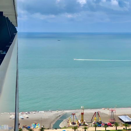 Luxury Orbi City Sea View Aparthotel Batumi Exterior foto